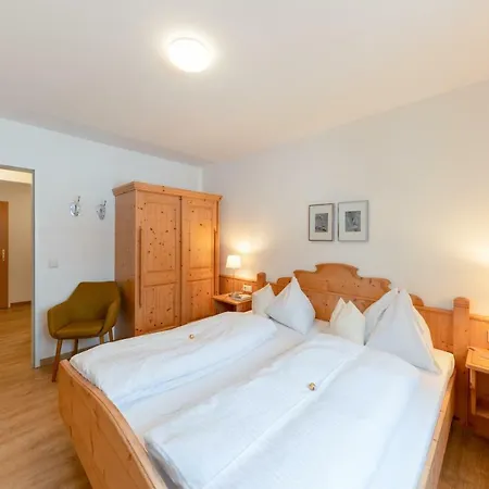 Wawies アパート フラッハウ